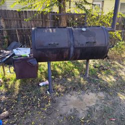 Barbecue Pit