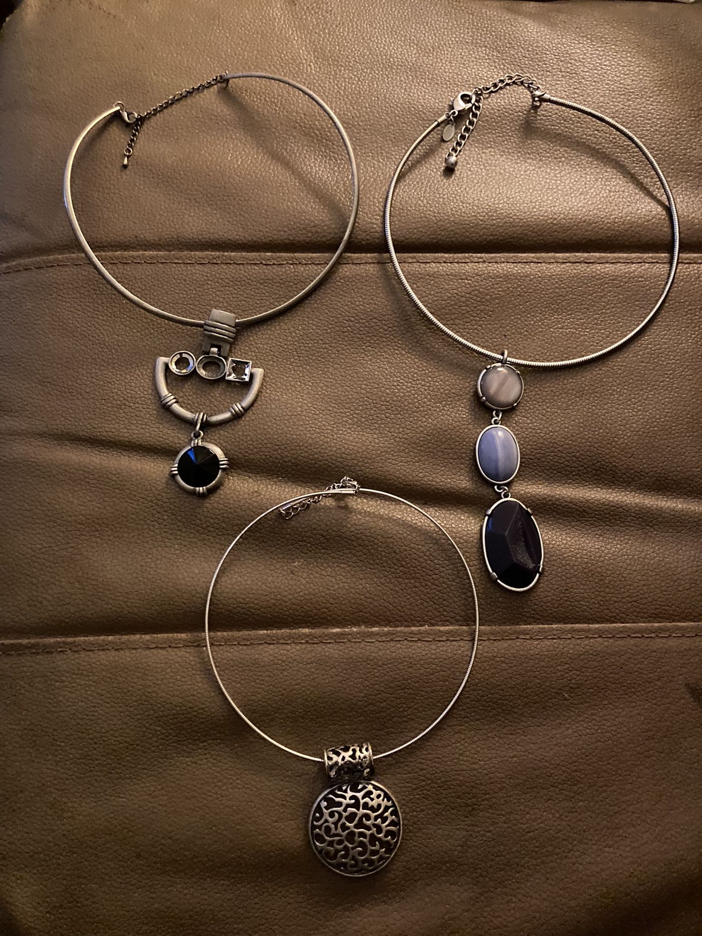 Chocker Necklaces With Medallions 