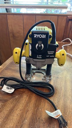 RYOBI 10 Amp 2 HP Plunge Base Corded Router