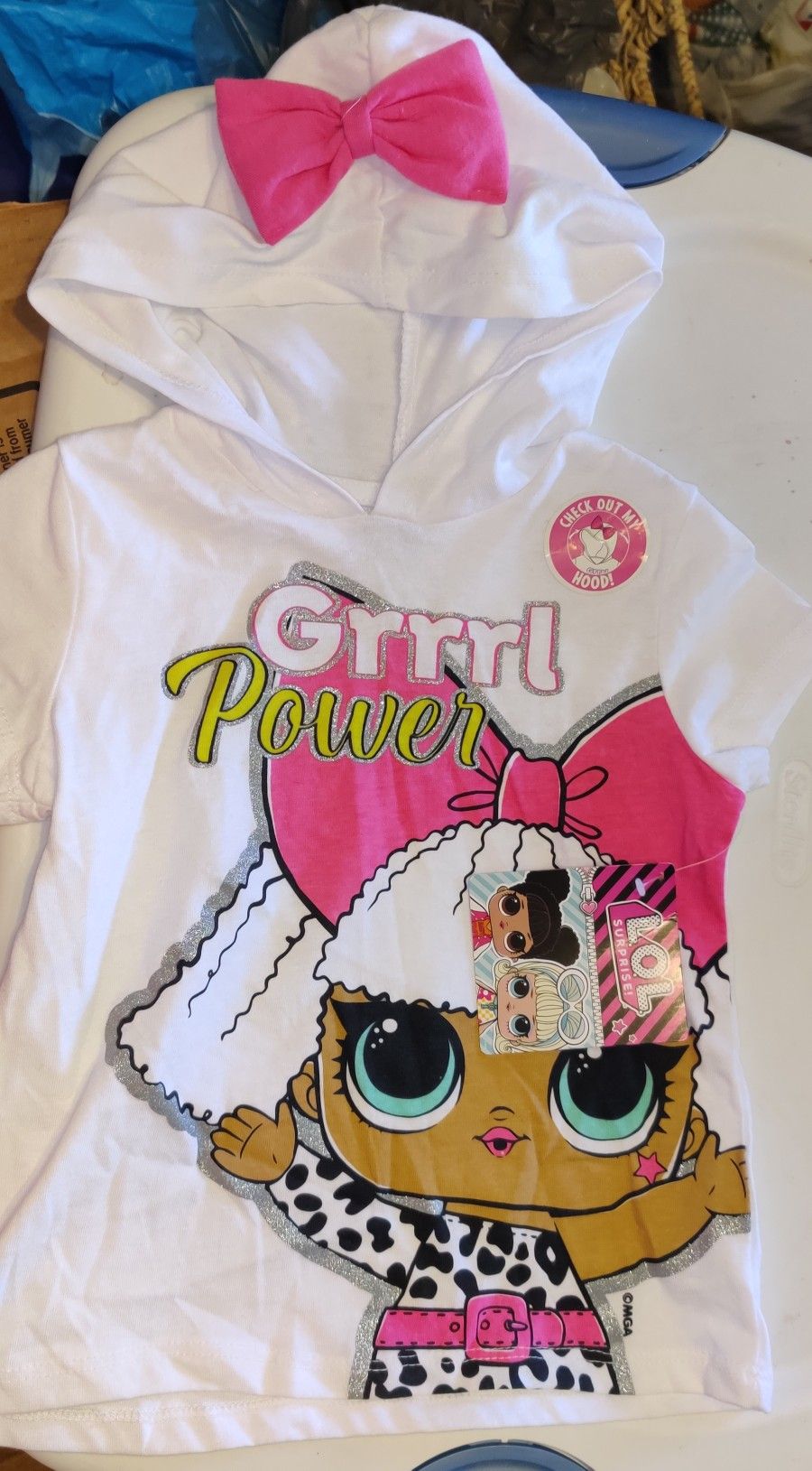 New. Girls Size 5 Hooded Tshirt