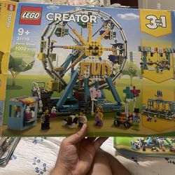 Lego 3 in 1 ferris wheel and legos 3 in 1 alligator