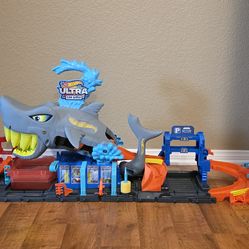 Hot wheels ultra car wash