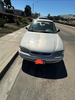 2000 Toyota Corolla