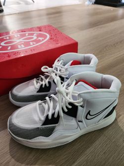 Kyrie Infinity Gs boy Size 6y
