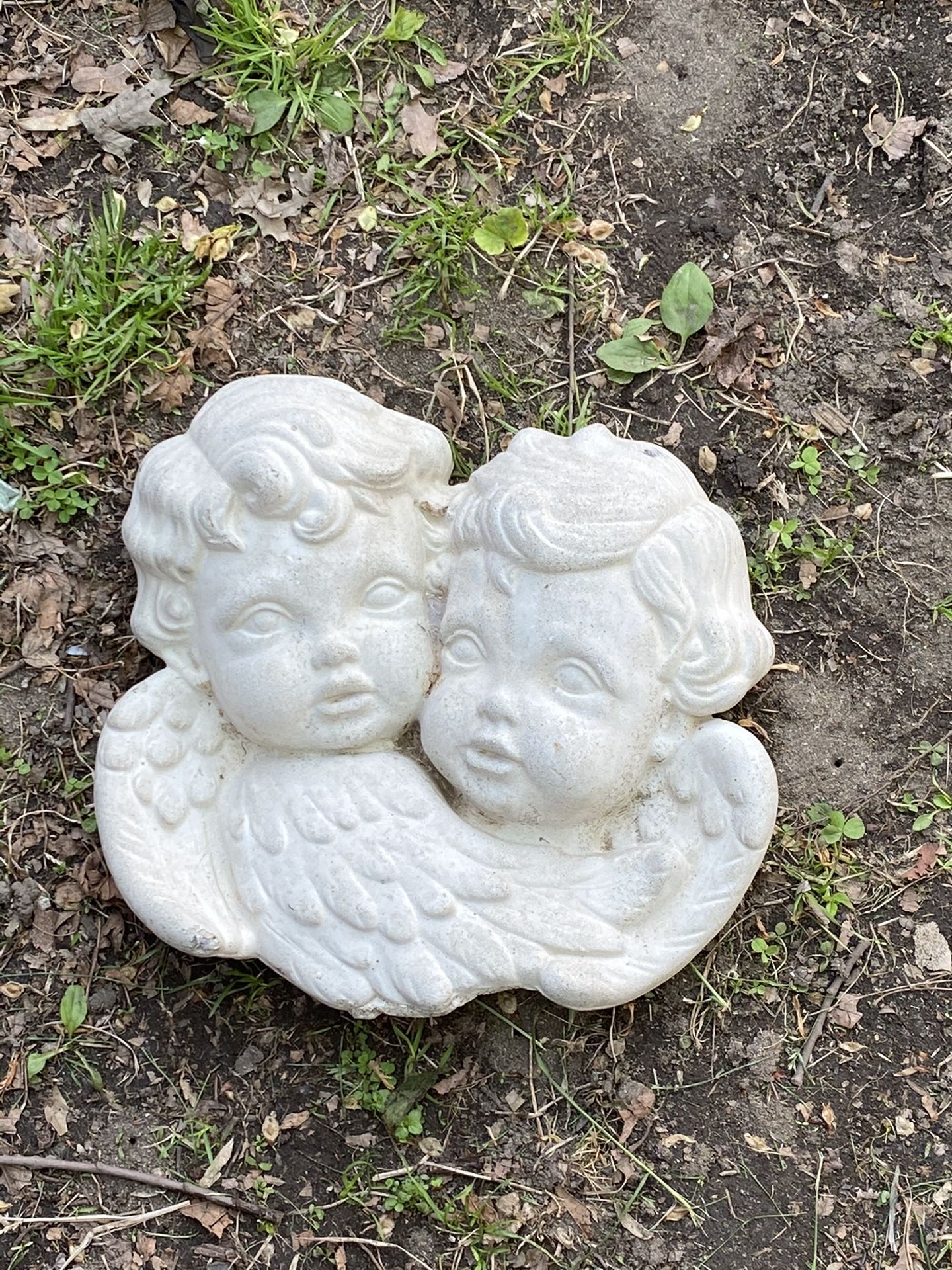Garden Concrete angels