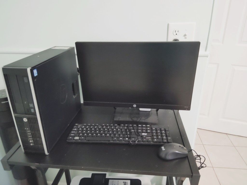 Desktop Computer HP( Move Out Sale)