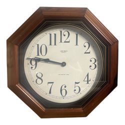 Verichron Quartz Westminster Chime Wall Clock