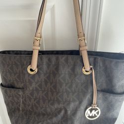 Michael Kors Tote