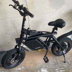 Jetson Electric Bike 15 Mph And 15 Mile Radius Brand New 