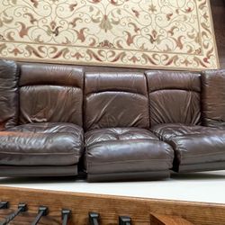 Used Leather Sofas In Good Condition All Recliners And 4 Rocking 