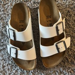 BIRKENSTOCK ARIZONA WHITE SANDALS