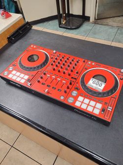 Pioneer DJ Turntables