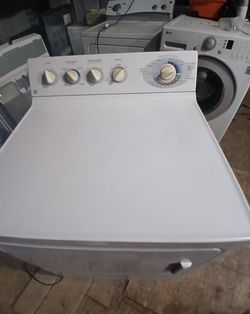 Dryer GE Everything Works 2-month Warranty Delivery Instalación Available