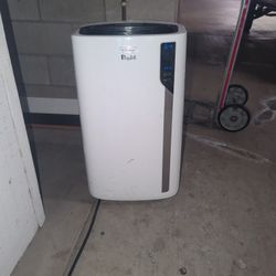 DeLonghi WIFI Silent Air Conditioner 
