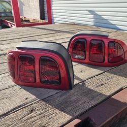 Mustang Tail Lights 96-98