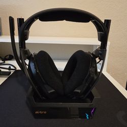 Astro A50 gaming headset Gen 4