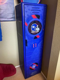 NY Giants locker