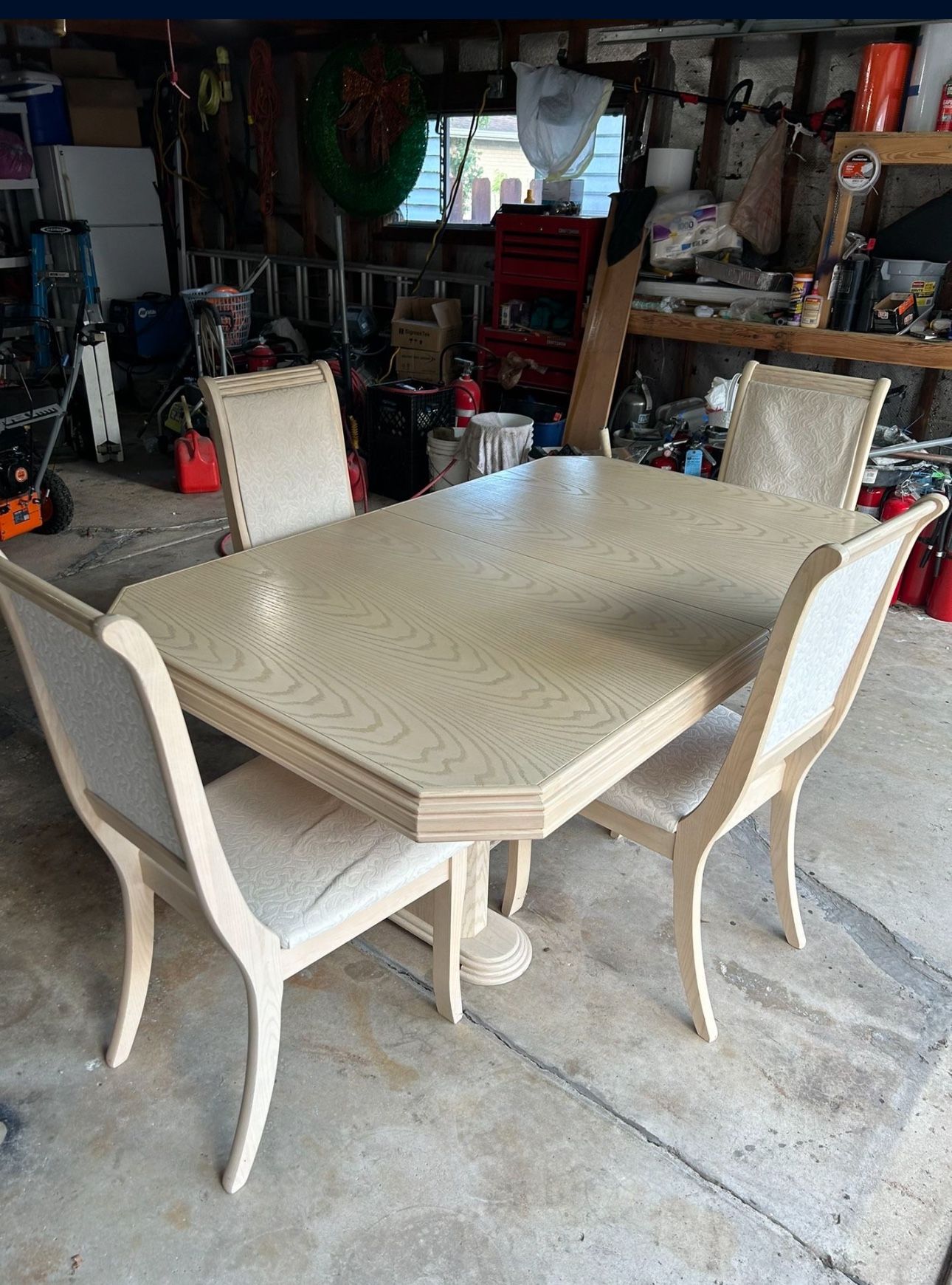 Wooden Dining room table set w/ 4 chairs
