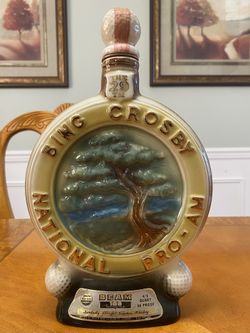 Rare, Vintage 1970 Jim Beam Bing Crosby National Pro-Am Decanter