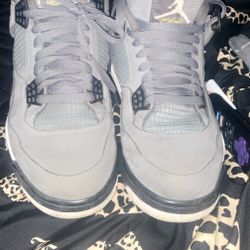 Jordan 4s Size 10