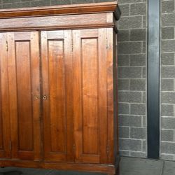 Must Go!  Today Antique Clothes Or Retail Display Cabinet