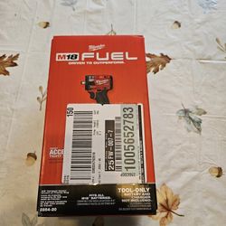 Milwaukee Fuel 3/8 Compact Impact 