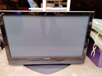 TV - 42" Panasonic