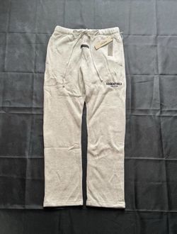 🔥 FEAR OF GOD ESSENTIALS SWEATPANTS – LIGHT OATMEAL – SIZE XL