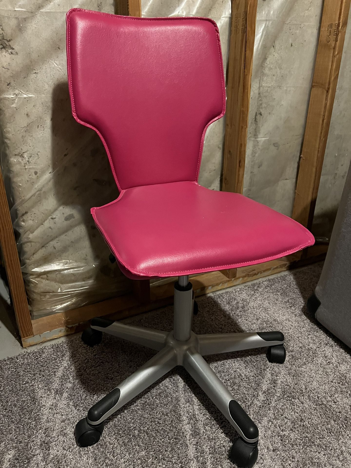 Hot Pink Office Chair
