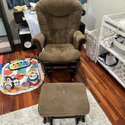 Rocking Chair & Ottoman 