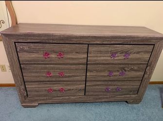 Dresser and nightstand