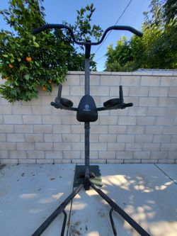 Marcy Freestanding Pull-Up and Dip Station