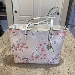 Guess online chandler tote