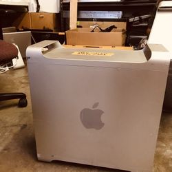 Apple Mac Pro Model A1186 With Hard Drive 