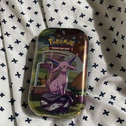 Pokemon Prismatic Evolution Tin
