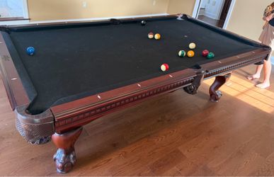 Pool table