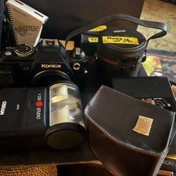 Konica FS-1 35mm SLR film camera with accessories 