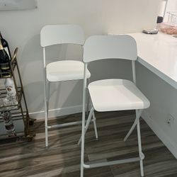 2 Folding Bar Stools