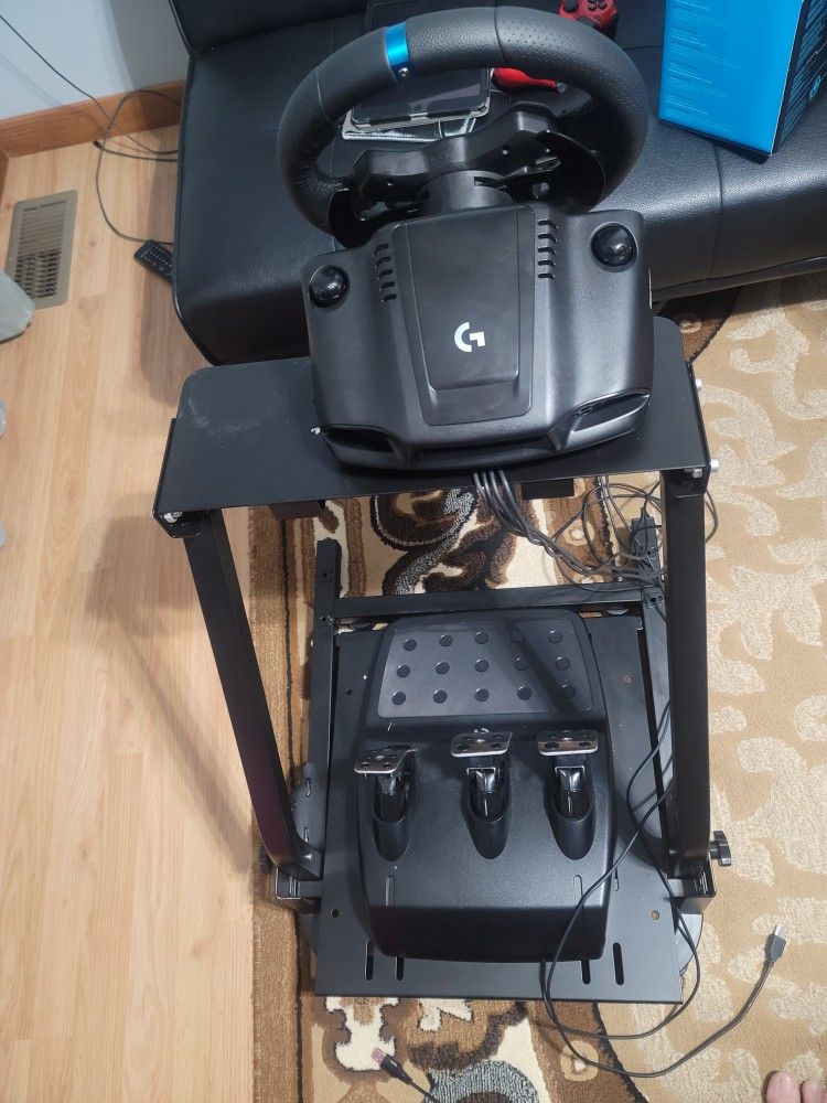 Logitech Full Set Sterling Wheel Good Condition