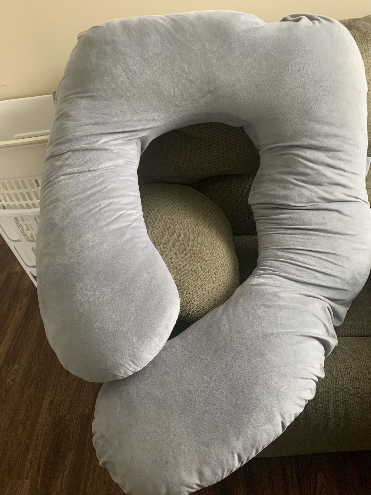 Pregnancy Pillow