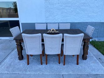 Dining room set 8 chairs
