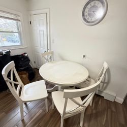 4-Piece Dining Set – Round Table + 4 Chairs – White