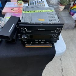 OEM 2009 Ford Mustang Stereo 