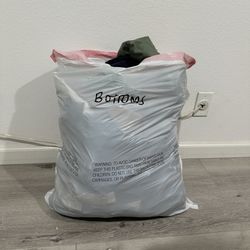 28 Piece Men’s Large Bottoms Bundle.