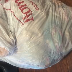 Free books, clothes, shoes