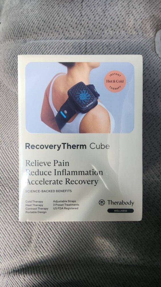 Therabody RecoveryTherm Cube Hot, Cold & Contrast Therapy