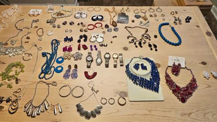 Large Jewelry Lot – Necklaces, Earrings, Watches, Statement Pieces