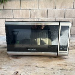 700W Microwave