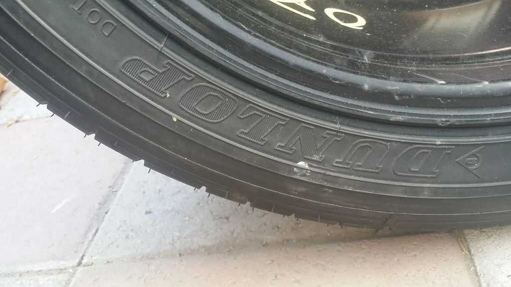 2 wheel with brand new tires