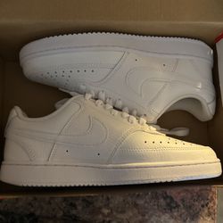 Nike Shoes White Size 6.5